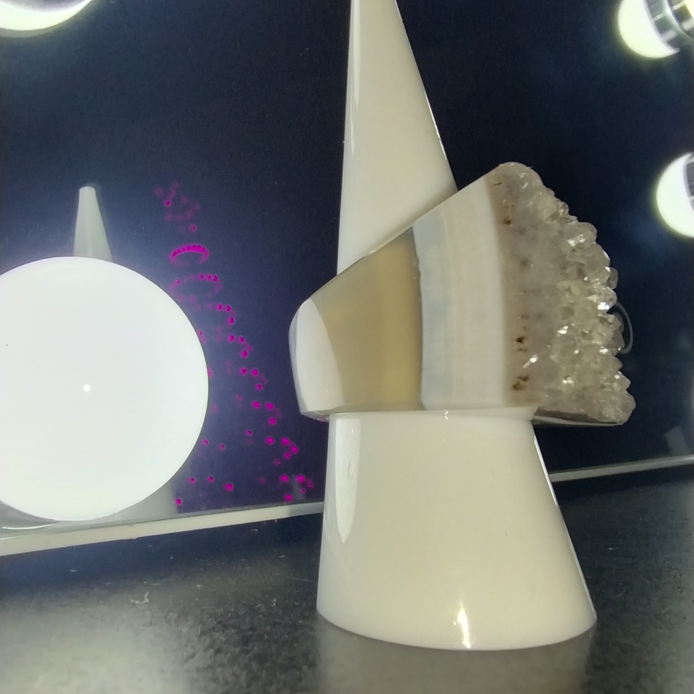 Stunning White and Grey Brazilian Crystal Ring (Quartz and Agate) (7.5)